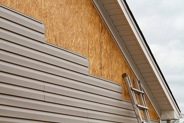 24/7 Emergency Siding Repair experts in Falls Church, VA